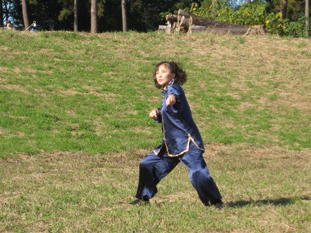 �I�[�v�j���O�Q